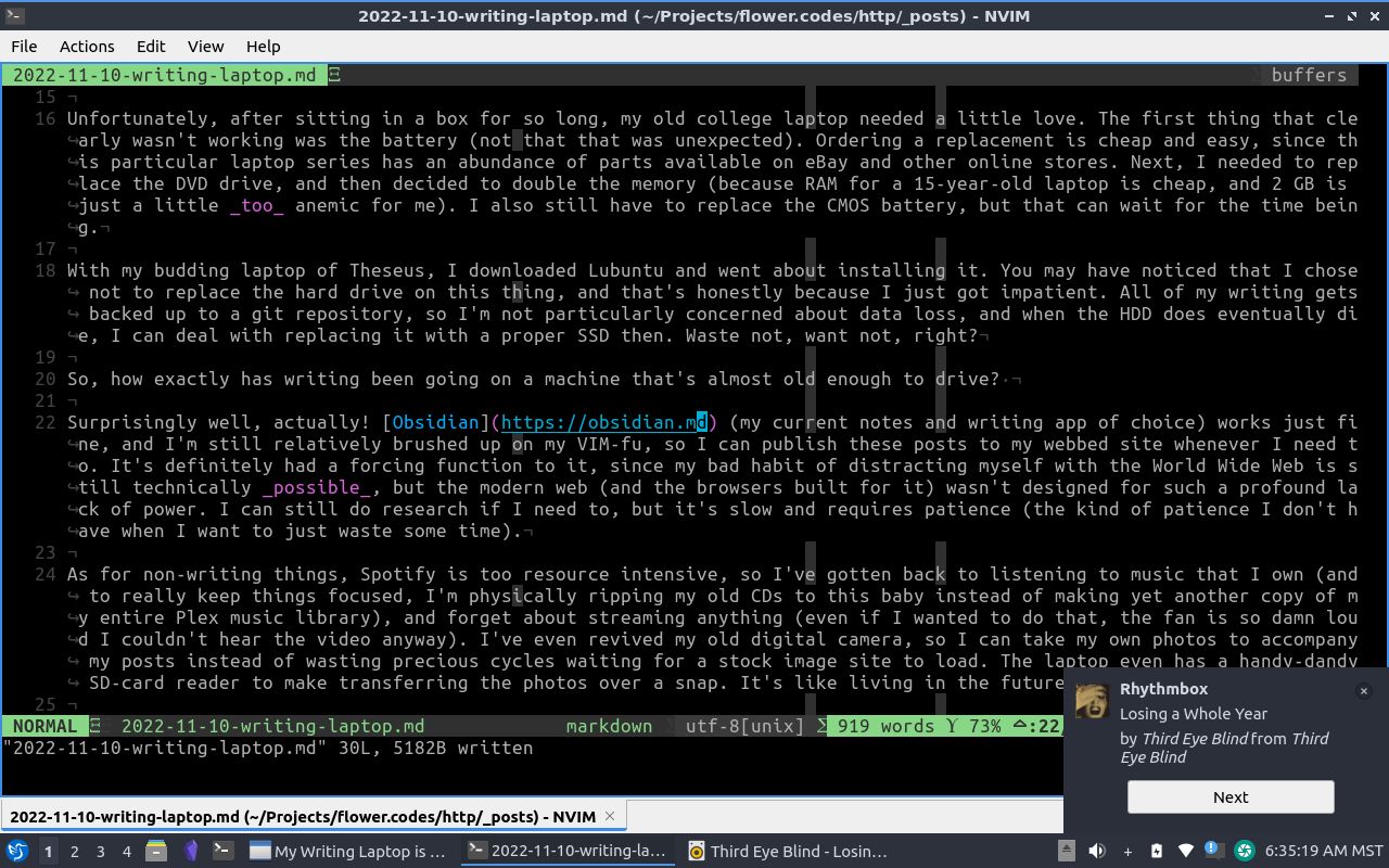 Desktop screenshot, showing an open terminal and this article in progress